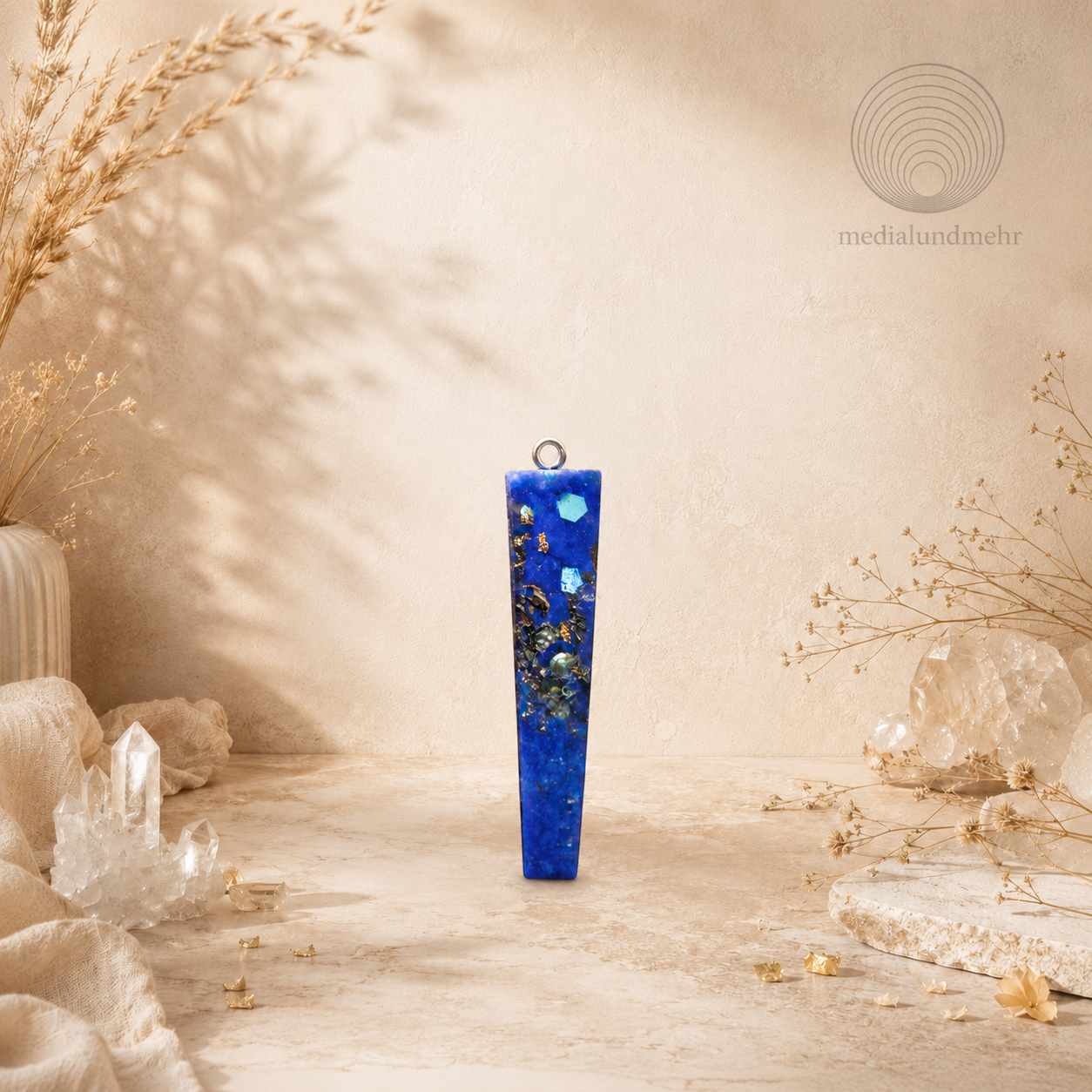 Blue Ocean – Handgefertigter Resin Anhänger mit Lederkette | Unikat! nur 1 x verfügbar