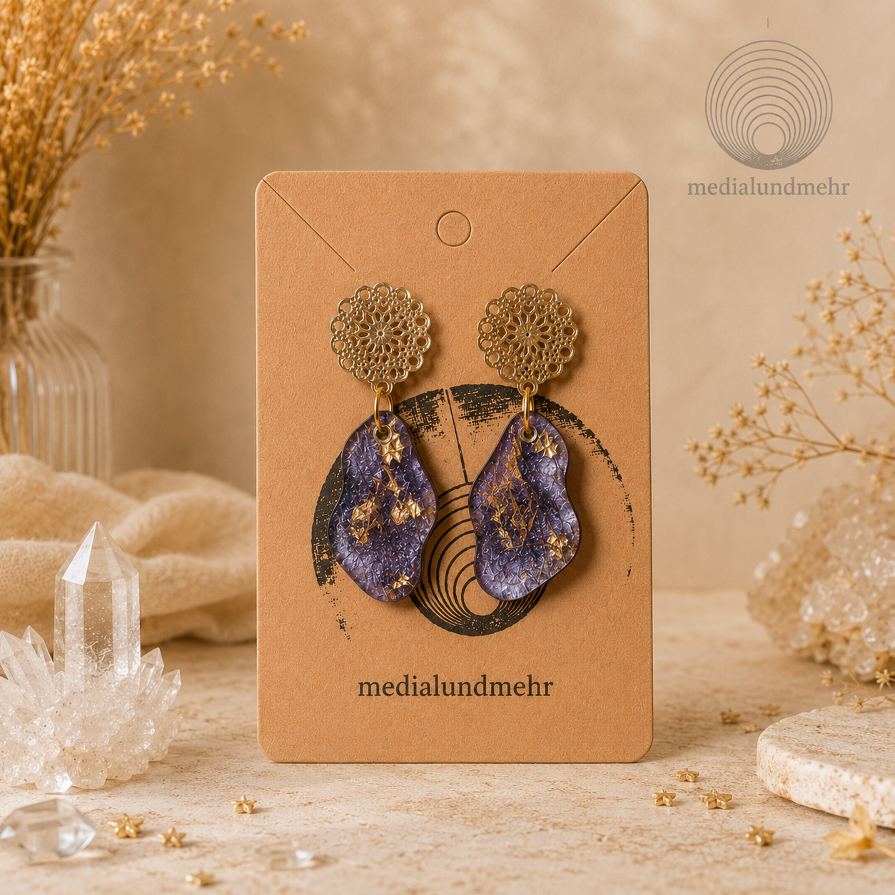 Handgemachte Resinohrringe Boho lila-gold - medialundmehr
