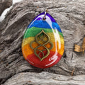 Regenbogen Chakra Kette – handgemachter Harz Anhänger | Handmade Unikat